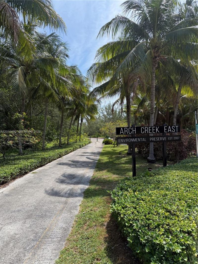 2350 NE 135th St, Unit 1110, North Miami, FL 33181 Photo