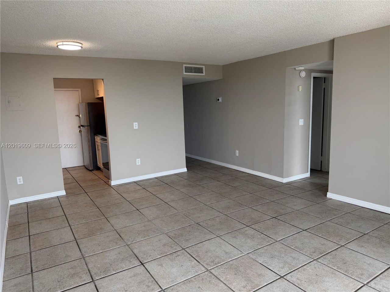 2350 NE 135th St, Unit 1110, North Miami, FL 33181 Photo