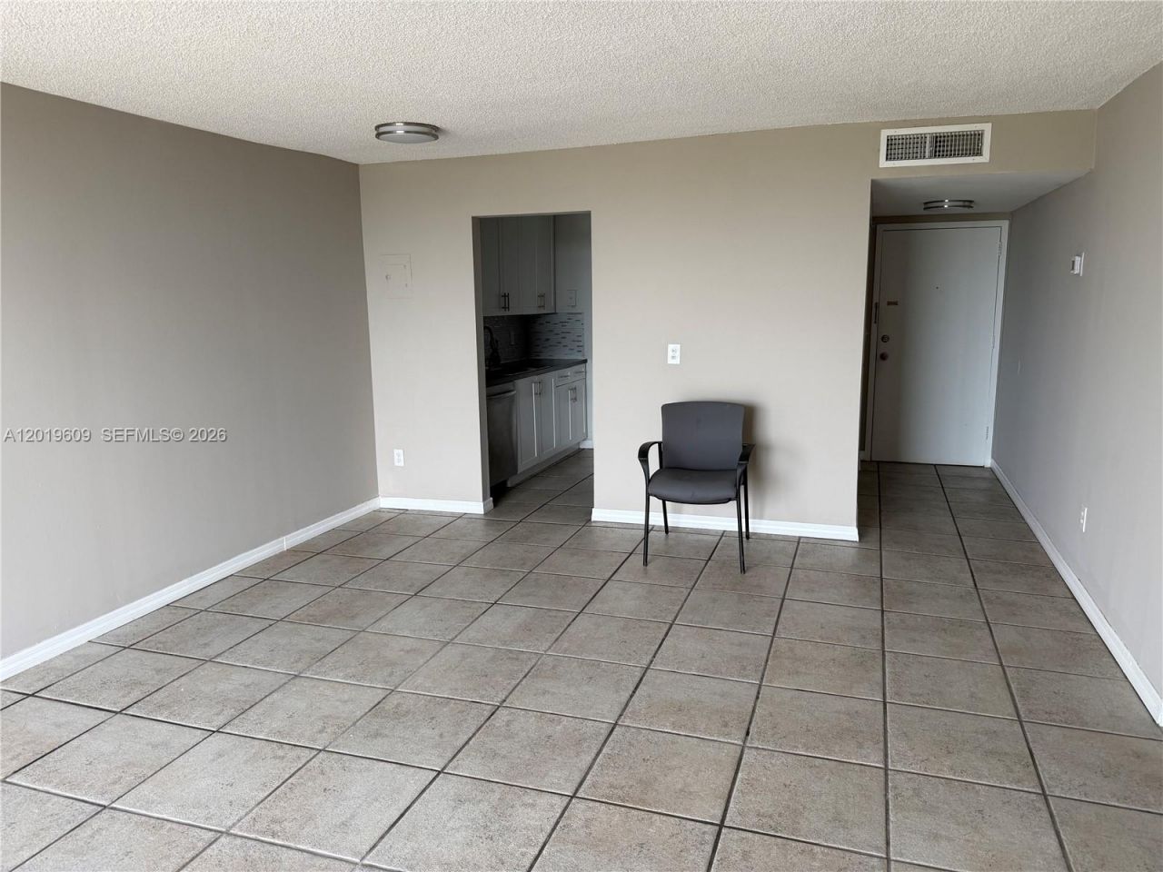 2350 NE 135th St, Unit 1110, North Miami, FL 33181 Photo