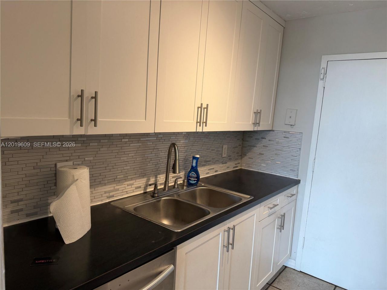 2350 NE 135th St, Unit 1110, North Miami, FL 33181 Photo