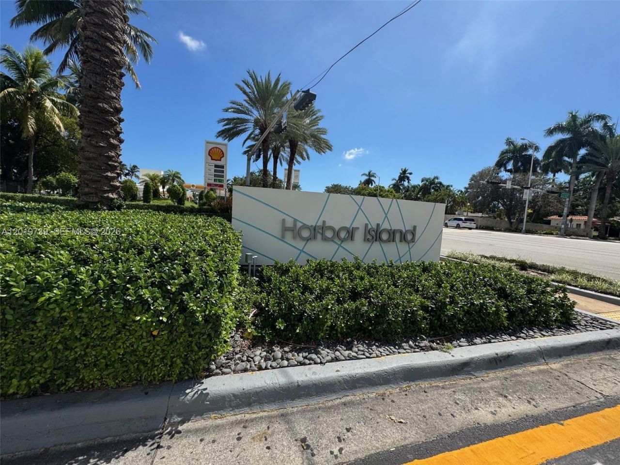 7928 East Dr , Unit 1202, North Bay Village, FL 33141 Photo