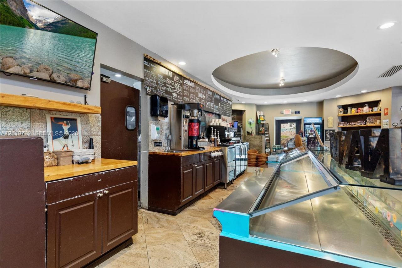 2915 E Las Olas Blvd , Fort Lauderdale, FL 33316 Photo