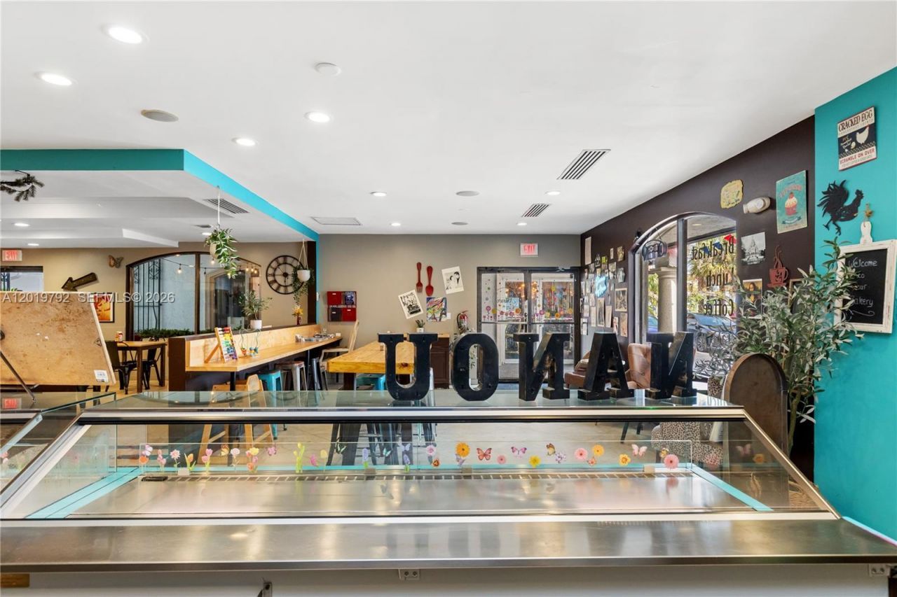 2915 E Las Olas Blvd , Fort Lauderdale, FL 33316 Photo