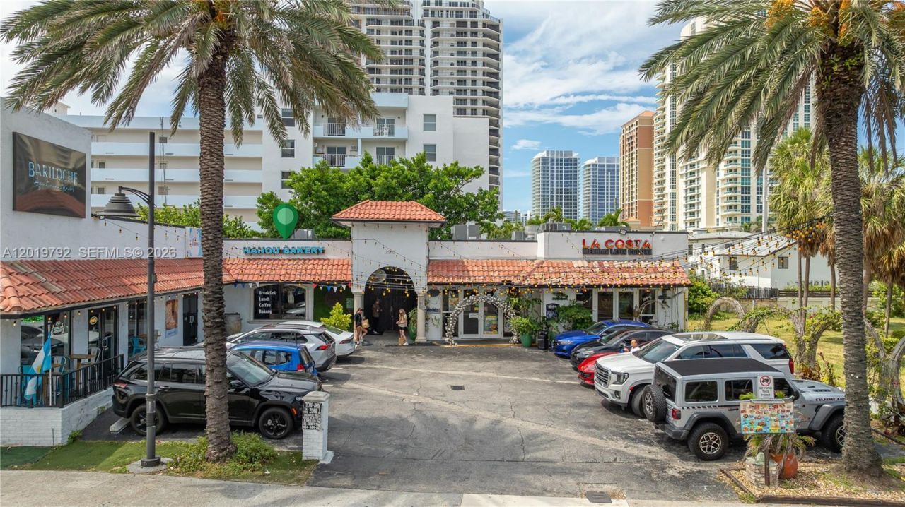2915 E Las Olas Blvd , Fort Lauderdale, FL 33316 Photo