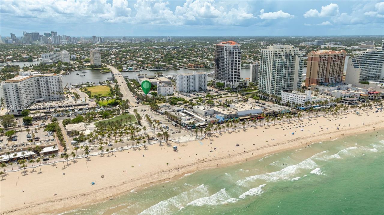 2915 E Las Olas Blvd , Fort Lauderdale, FL 33316 Photo
