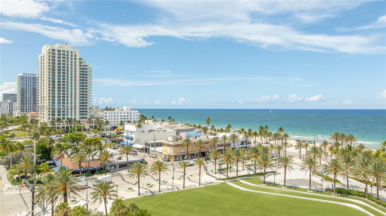 2915 E Las Olas Blvd , Fort Lauderdale, FL 33316 Photo