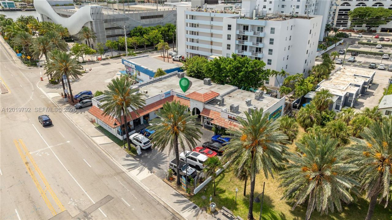 2915 E Las Olas Blvd , Fort Lauderdale, FL 33316 Photo