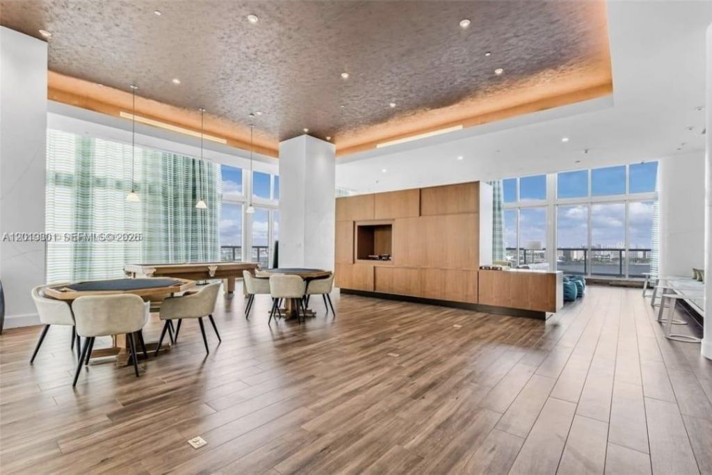 50 Biscayne Blvd, Unit 4106, Miami, FL 33132 Photo