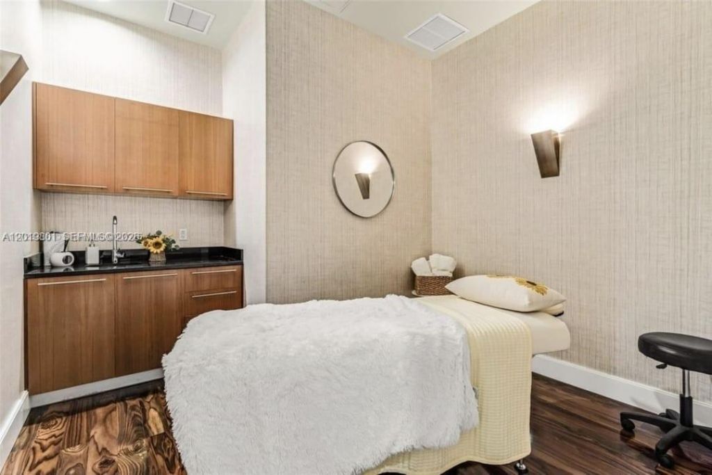 50 Biscayne Blvd, Unit 4106, Miami, FL 33132 Photo