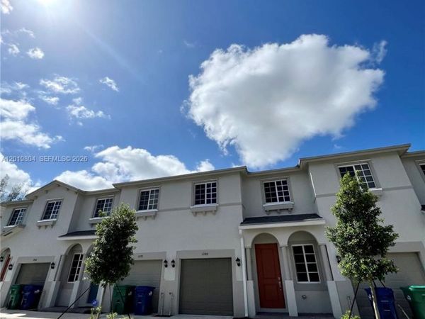 1088 NW 208th Ter , Unit 1088, Miami Gardens, FL 33169