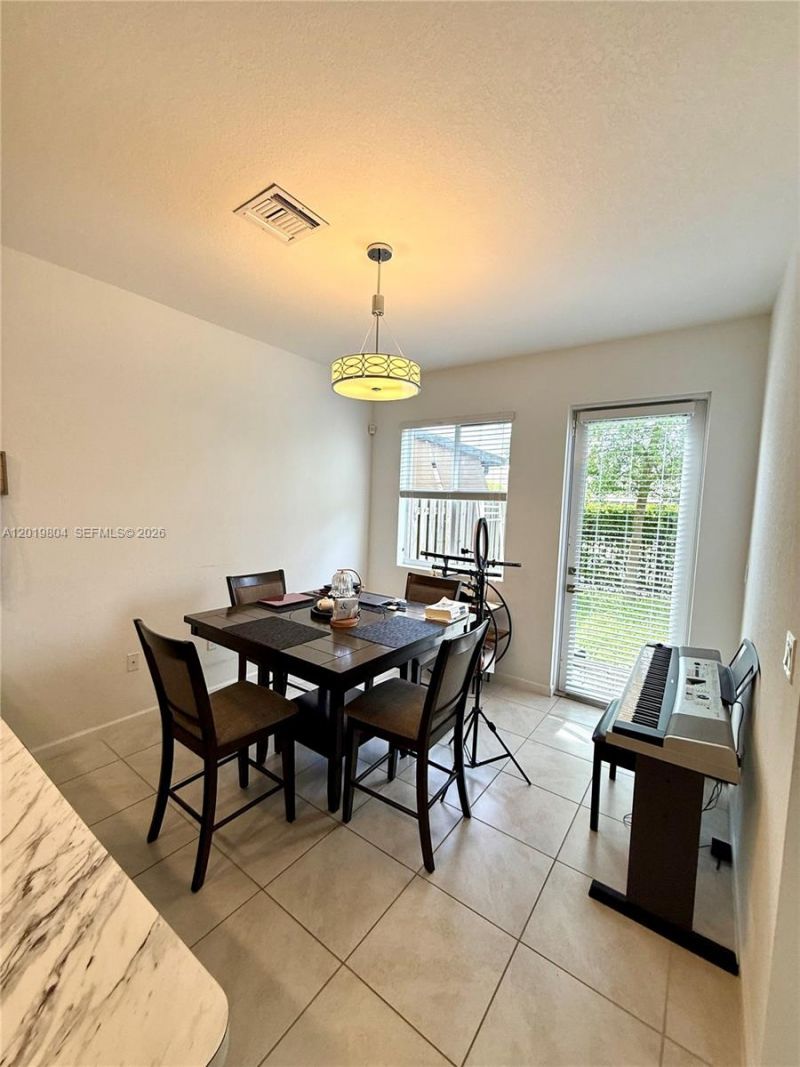 1088 NW 208th Ter , Unit 1088, Miami Gardens, FL 33169 Photo