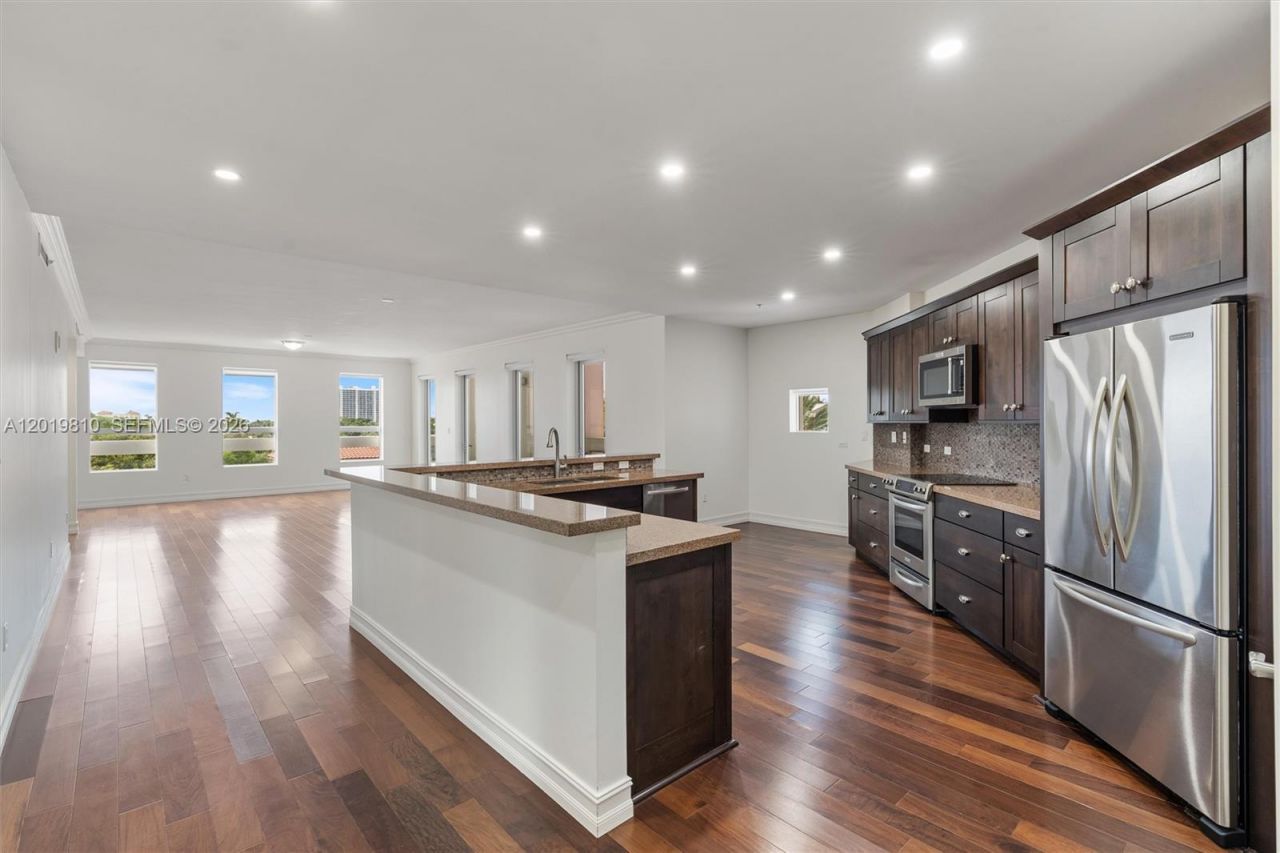 455 E Palmetto Park Rd , Unit 4E, Boca Raton, FL 33432 Photo