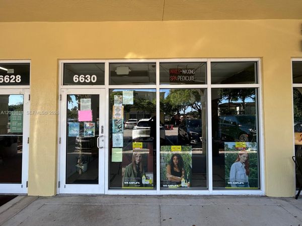 6630 Stirling Rd, Davie, FL 33024