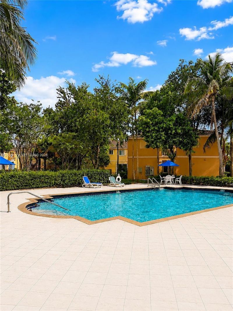 1820 SW 89th Ter, Miramar, FL 33025 Photo