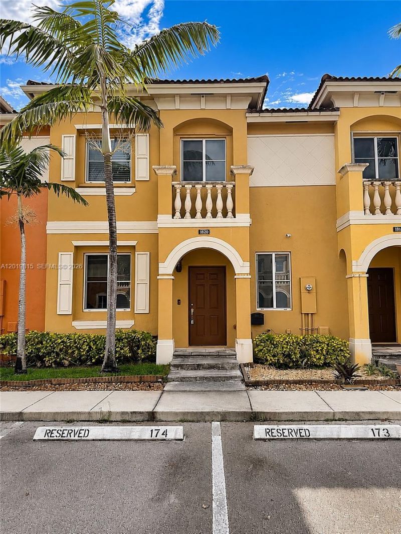 1820 SW 89th Ter, Miramar, FL 33025 Photo