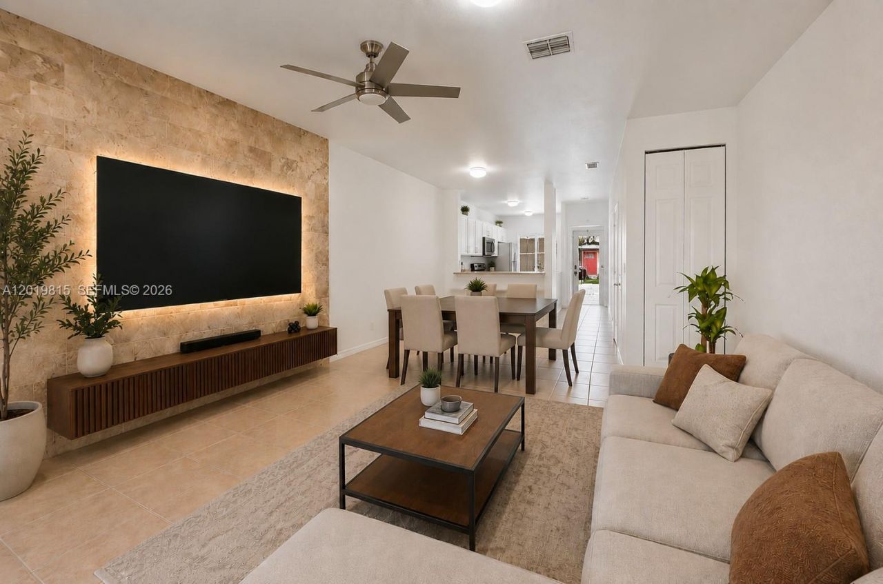 1820 SW 89th Ter, Miramar, FL 33025 Photo