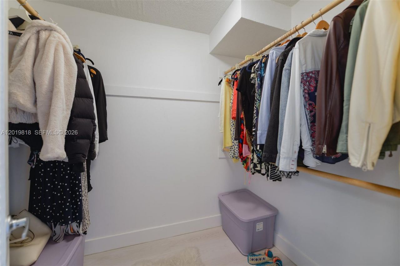 17800 Atlantic Blvd, Unit PH9, Sunny Isles Beach, FL 33160 Photo