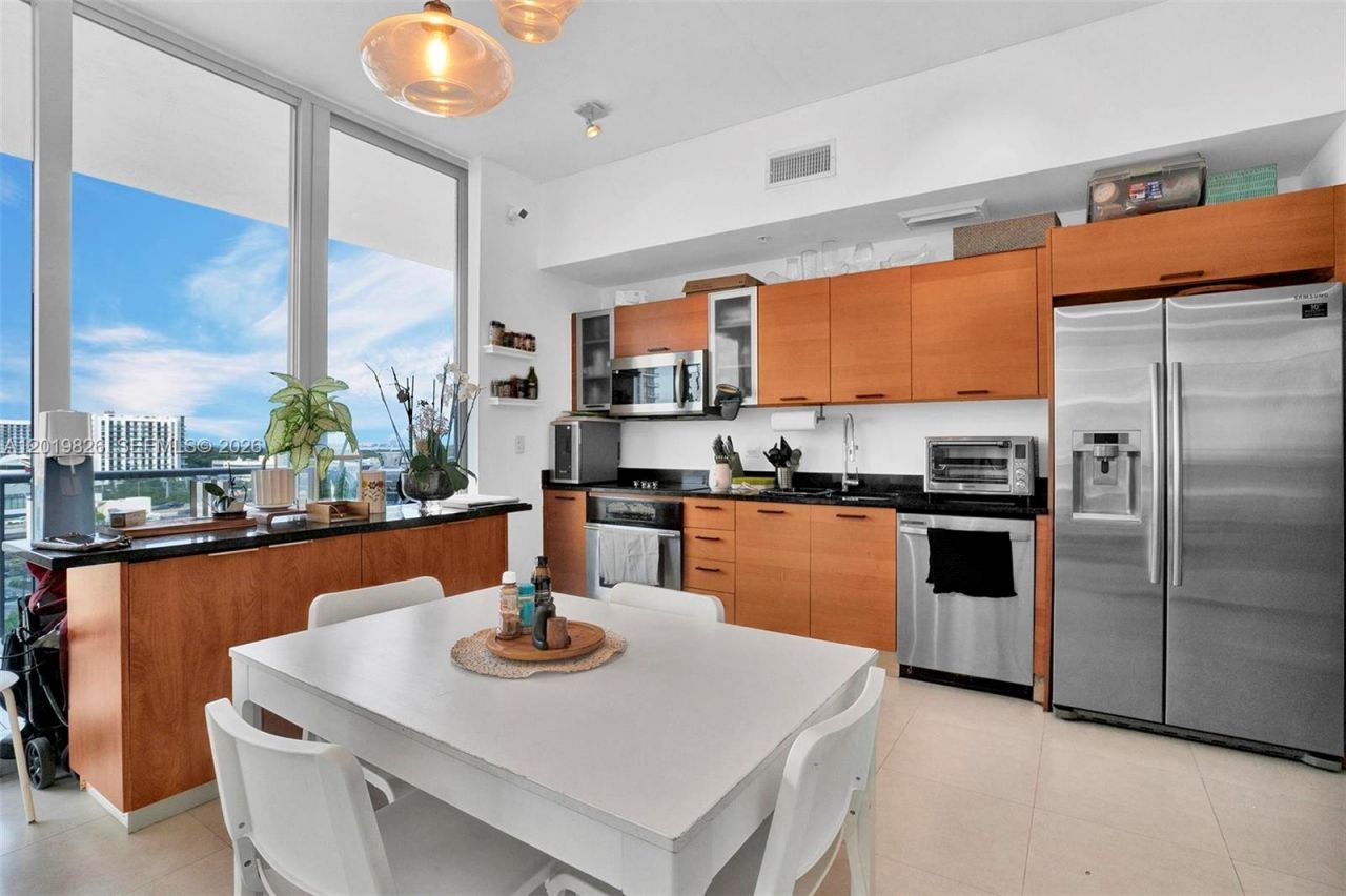 3470 E Coast Ave , Unit H0904, Miami, FL 33137 Photo