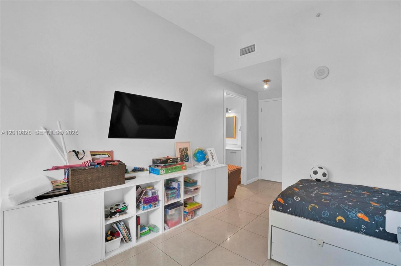 3470 E Coast Ave , Unit H0904, Miami, FL 33137 Photo