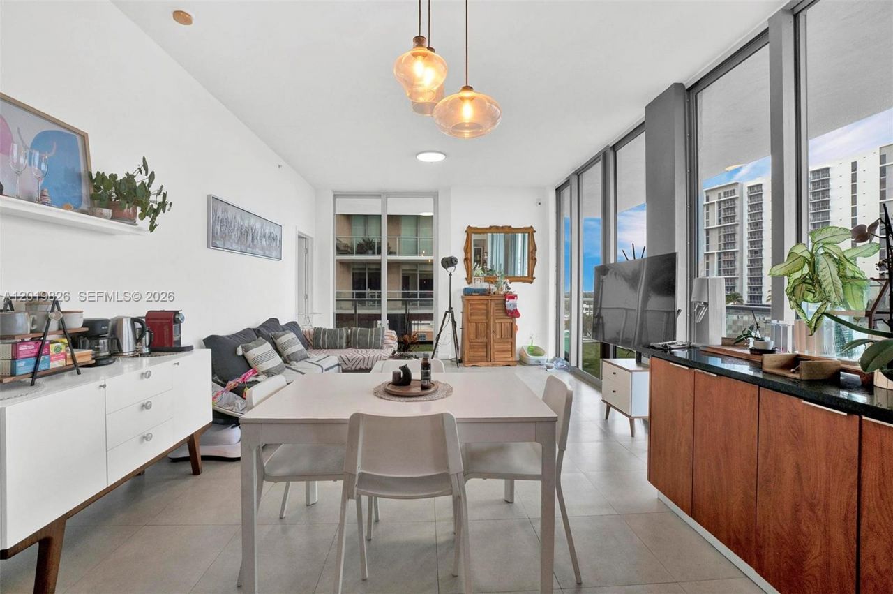 3470 E Coast Ave , Unit H0904, Miami, FL 33137 Photo