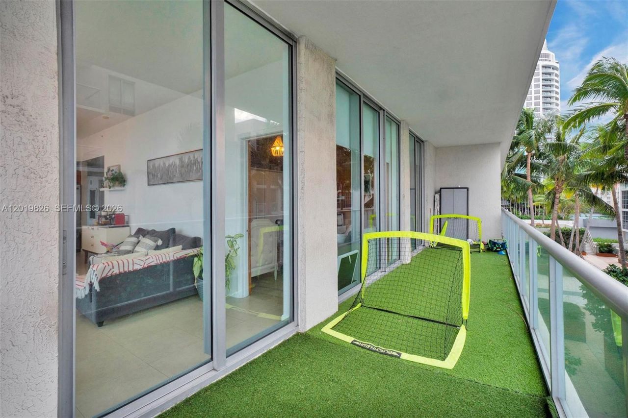3470 E Coast Ave , Unit H0904, Miami, FL 33137 Photo