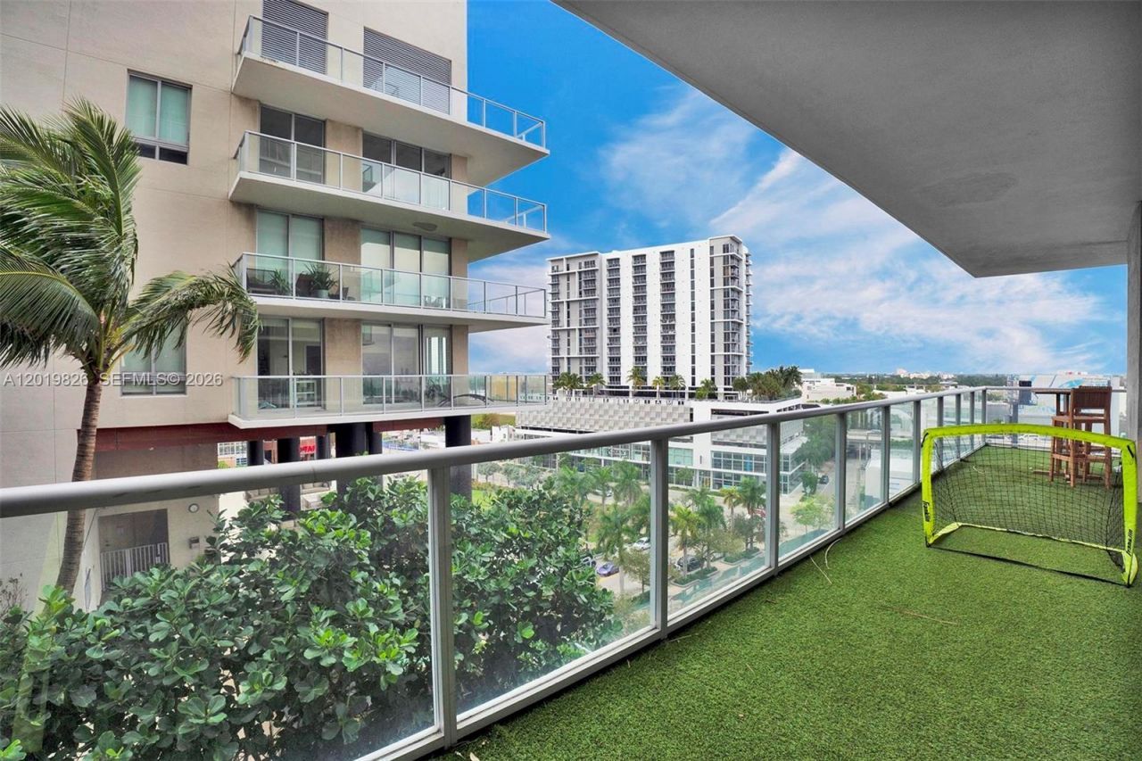 3470 E Coast Ave , Unit H0904, Miami, FL 33137 Photo