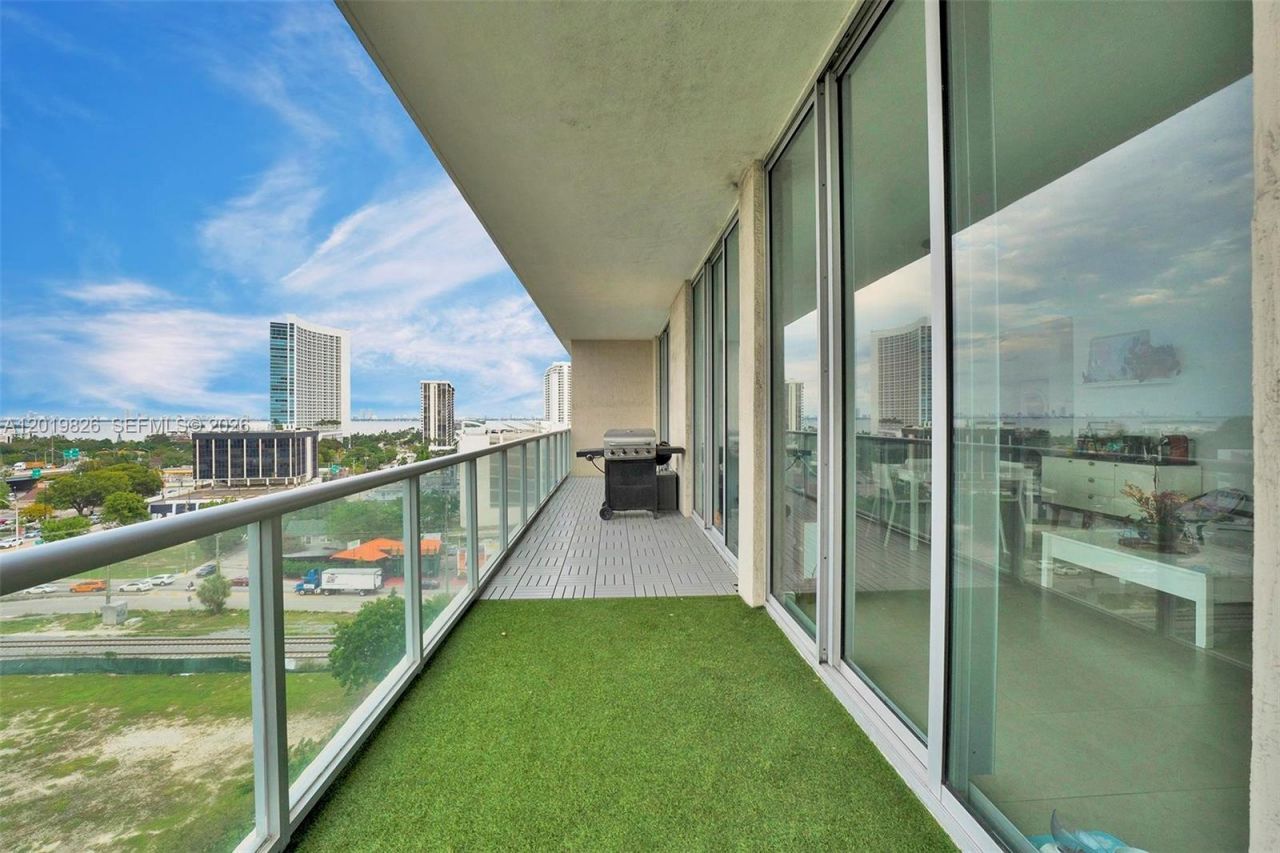 3470 E Coast Ave , Unit H0904, Miami, FL 33137 Photo