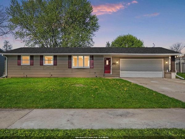 920 LEE AVENUE, De Pere, WI 54115