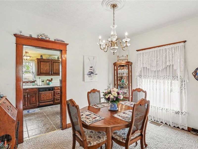 290 Park Avenue, Conneaut, OH 44030 Photo 15