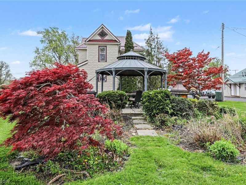 290 Park Avenue, Conneaut, OH 44030 Photo 8
