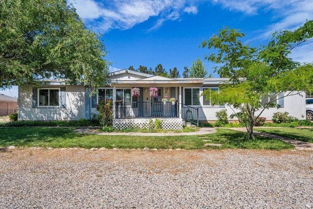 1614 S Chaparell Dr , Toquerville, UT 84774 Main Photo