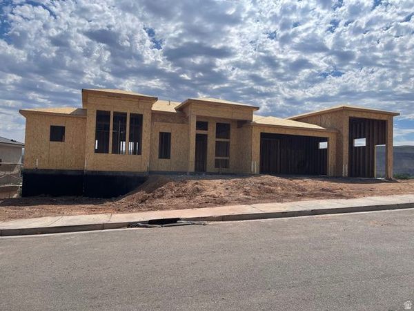 709 S 1360 W, Hurricane, UT 84737