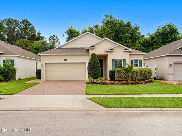 5643 Reagan Avenue, Titusville, FL 32780