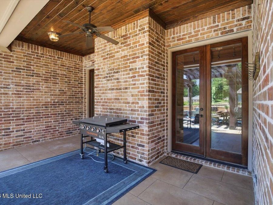 Property Image 50