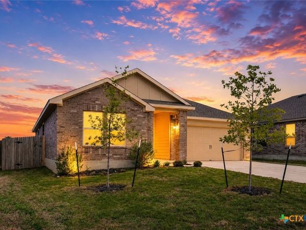229 Finstown Street , Hutto, TX 78634