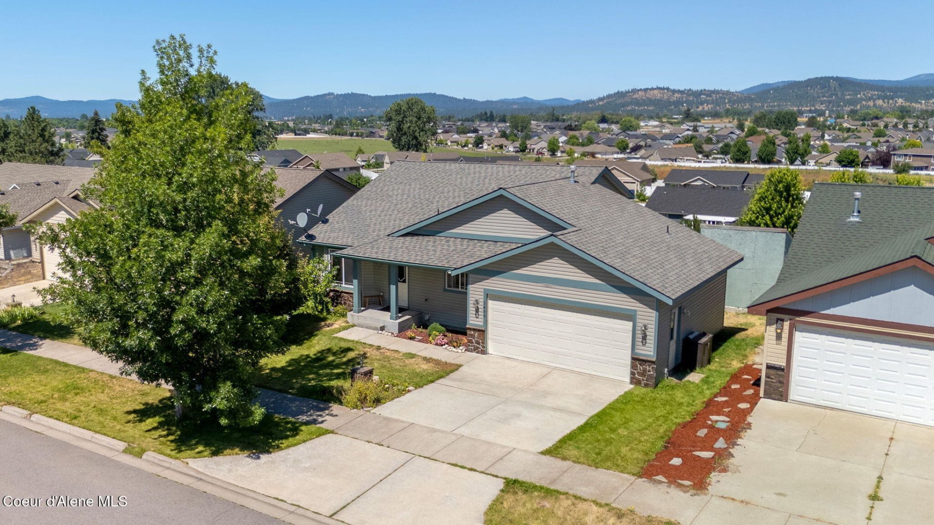3495 N Carriage Ct, Post Falls, ID 83854 Main Photo