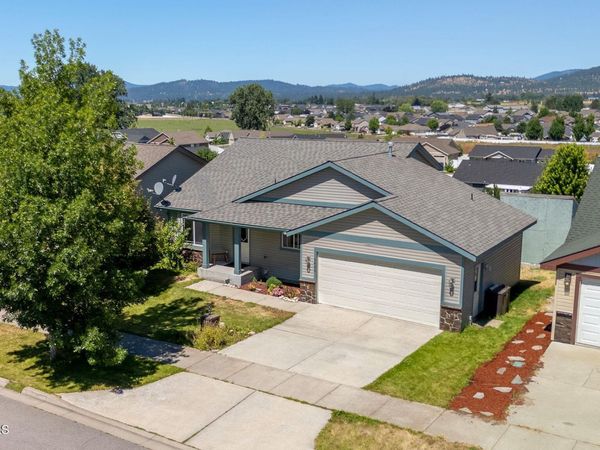 3495 N Carriage CT, Post Falls, ID 83854