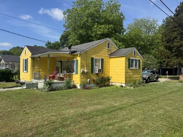 1711 Tombras Ave , Chattanooga, TN 37412