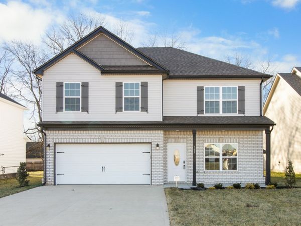 2216 Dottie Ln , Clarksville, TN 37043