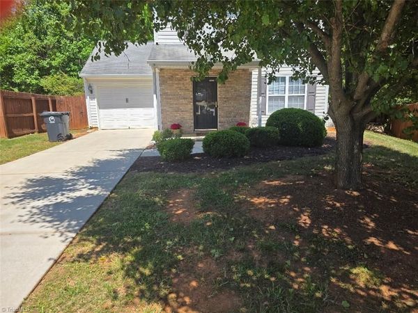 7 Apple Ridge Court, Greensboro, NC 27406