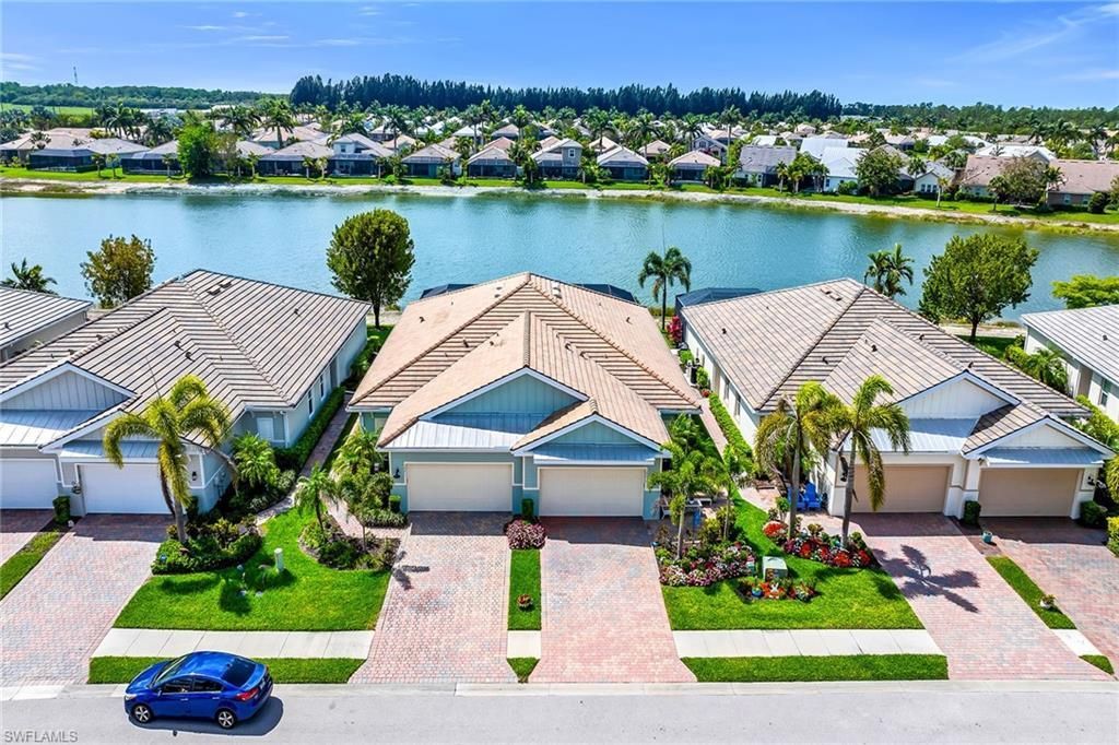 14815 Edgewater Cir, Naples, FL 34114 Photo