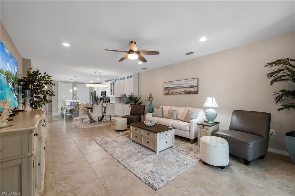 14815 Edgewater Cir, Naples, FL 34114 Photo