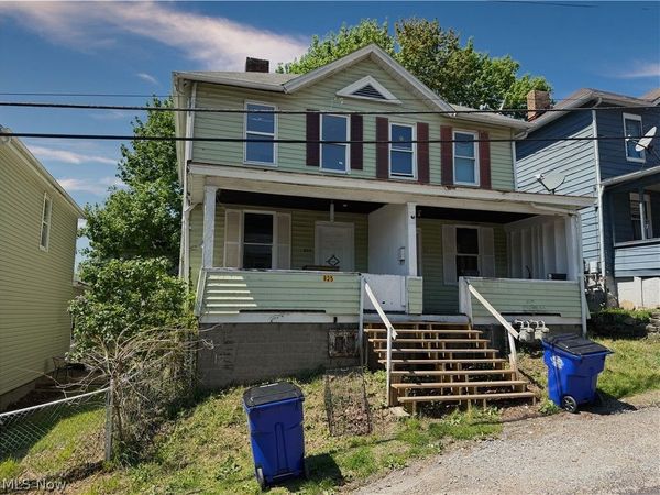 825 Laura Avenue , East Liverpool, OH 43920