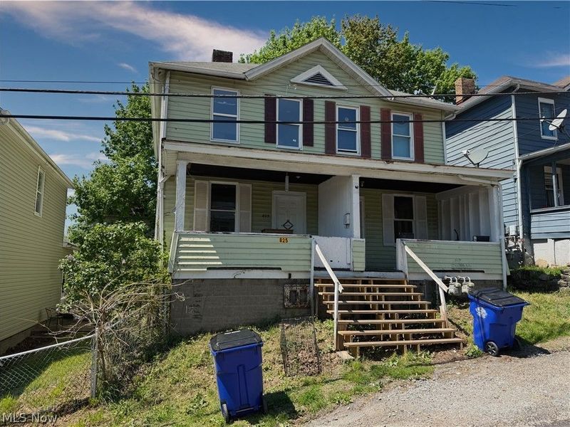 825 Laura Avenue, East Liverpool, OH 43920 Photo 1