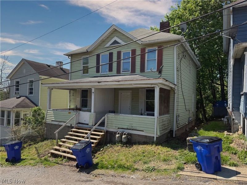 825 Laura Avenue, East Liverpool, OH 43920 Photo 2