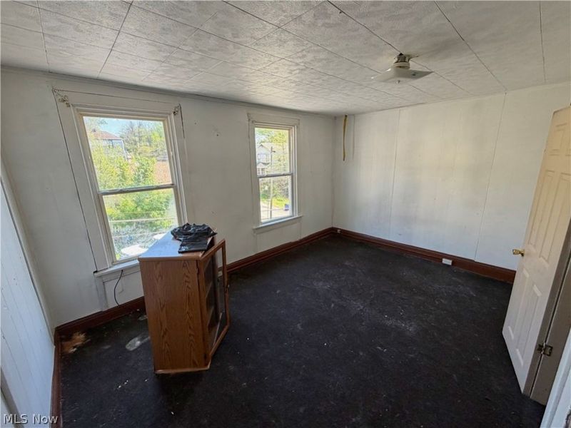 825 Laura Avenue, East Liverpool, OH 43920 Photo 7
