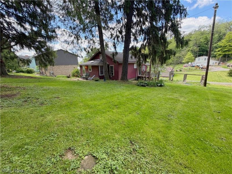 1921 Smithfield Street, East Liverpool, OH 43920 Photo 6