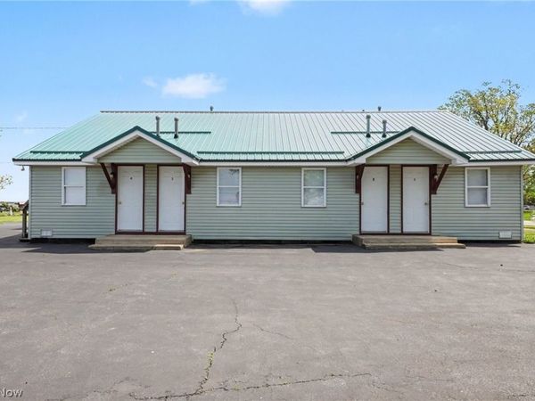 298 Park Avenue , Conneaut, OH 44030