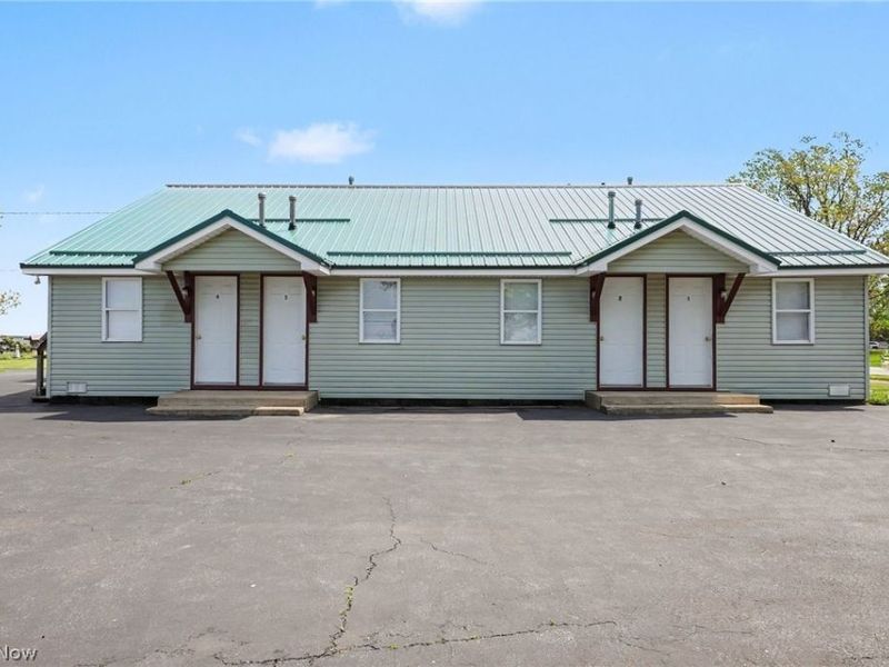 298 Park Avenue, Conneaut, OH 44030 Photo 1