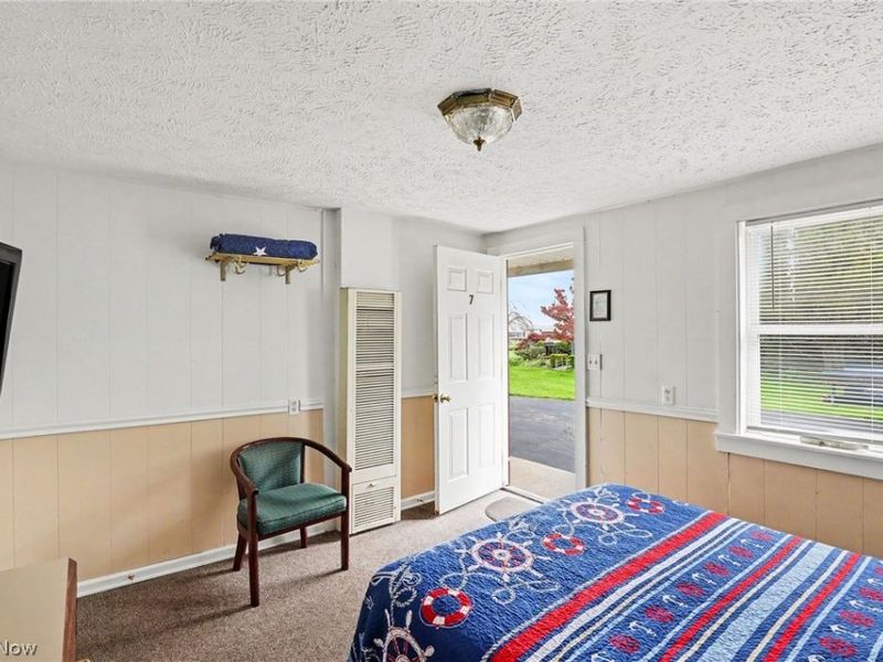 298 Park Avenue, Conneaut, OH 44030 Photo 11